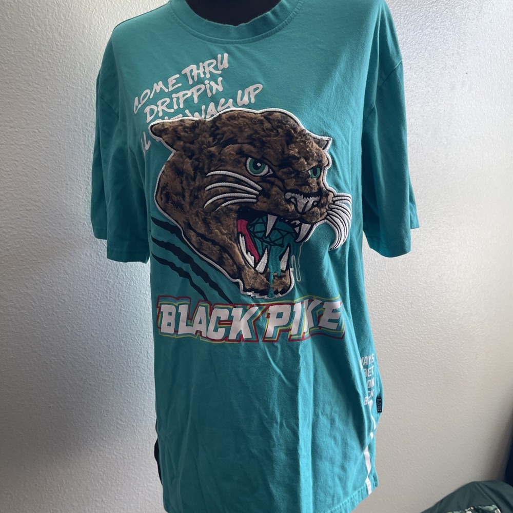 Black Pike Men Tshirt Size L Blue